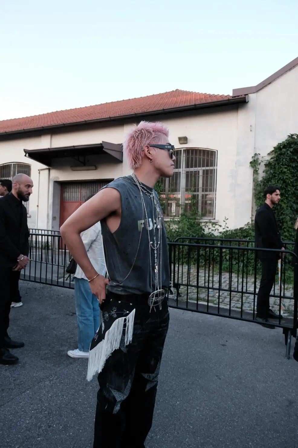 Milan Fashion Week 24SS street style by Agnes Select