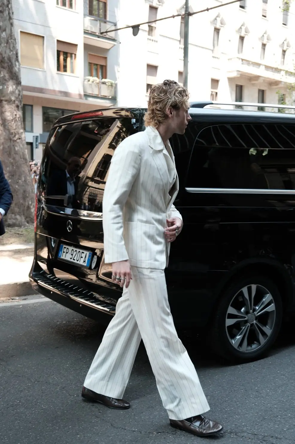 Milan Fashion Week 24SS street style by Agnes Select