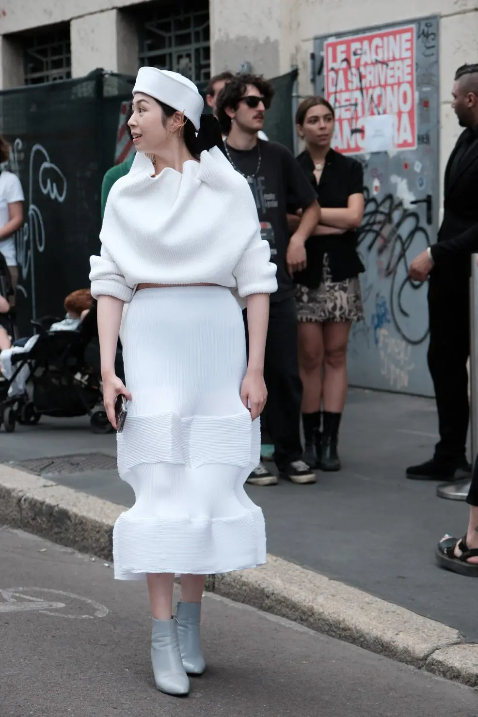 Milan Fashion Week 24SS street style by Agnes Select