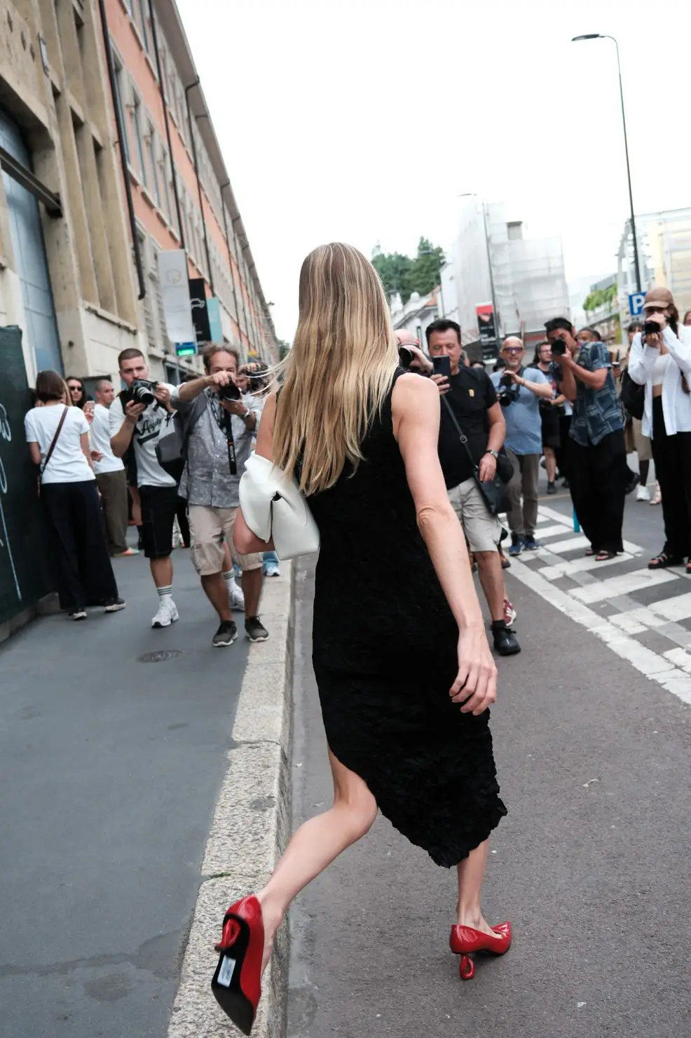 Milan Fashion Week 24SS street style by Agnes Select