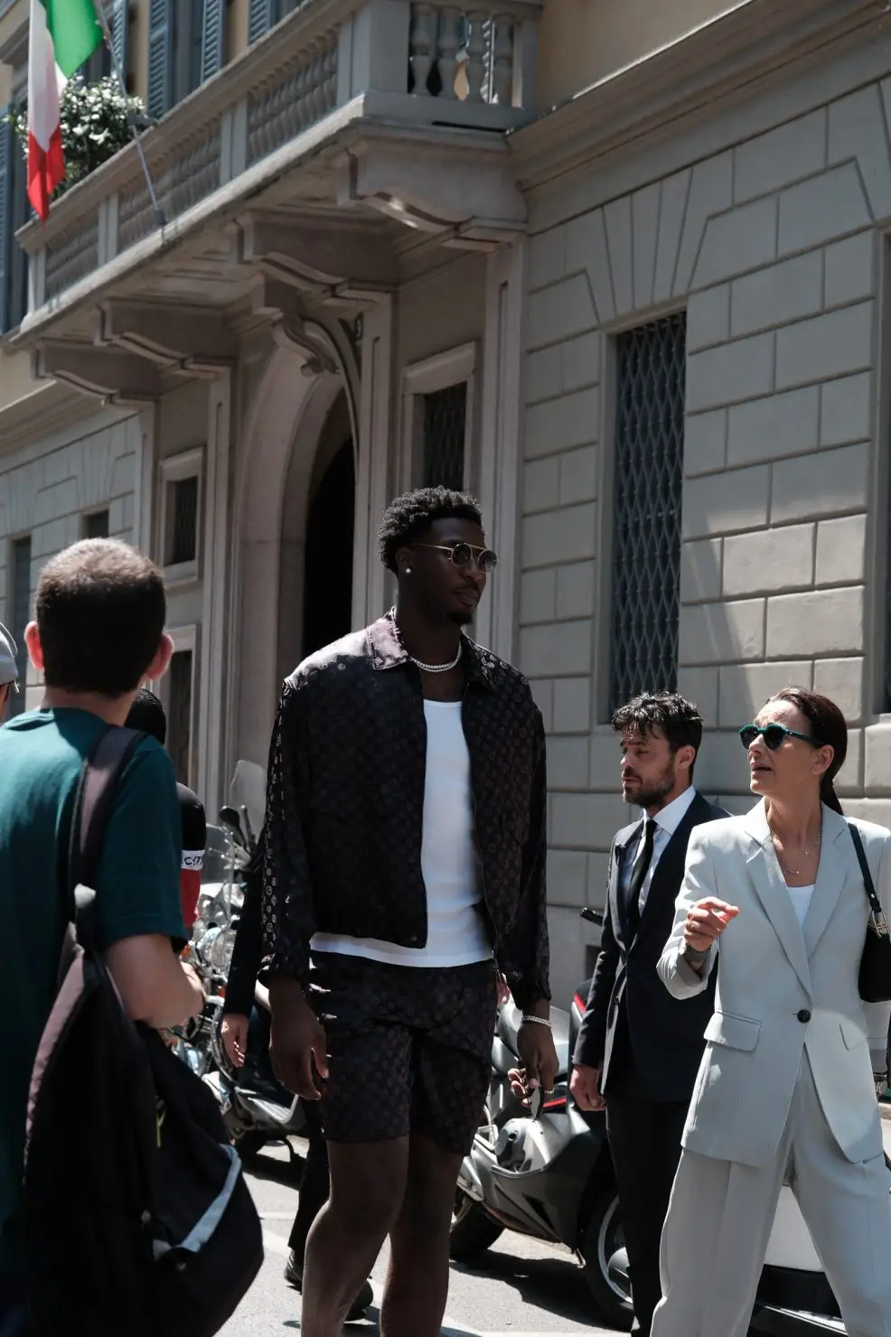 Milan Fashion Week 24SS street style by Agnes Select