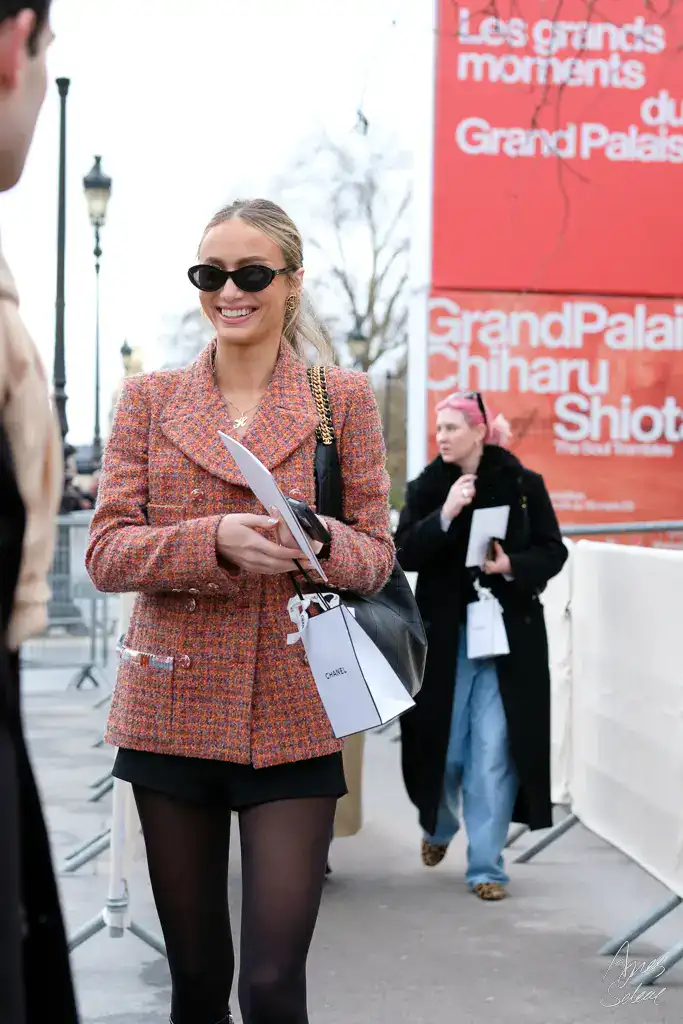 Hannah Harrell (@hannnahhtaylor) attends the Chanel Haute Couture show