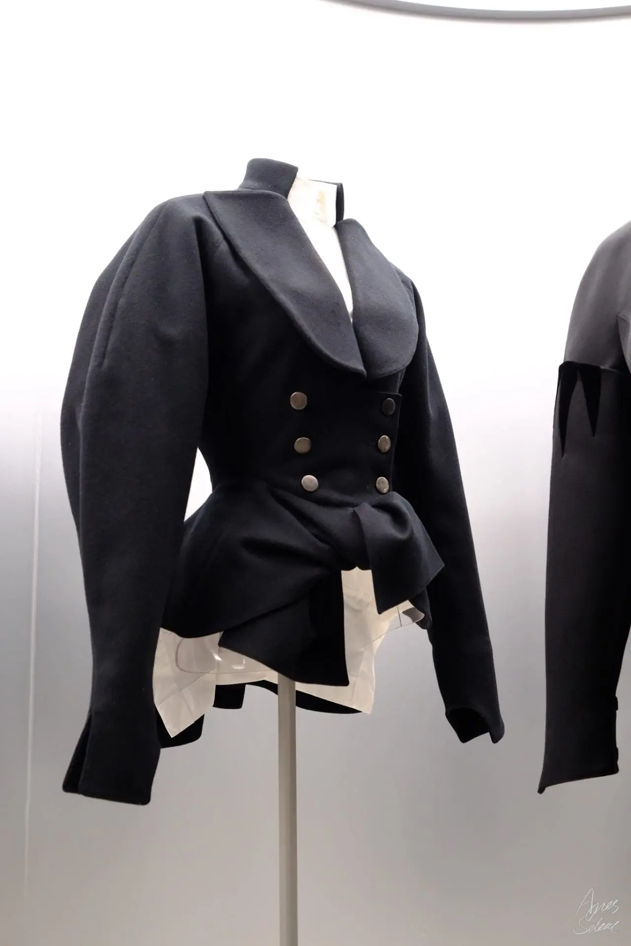 Azzedine Alaïa, Thierry Mugler exhibition_by Agnes Select