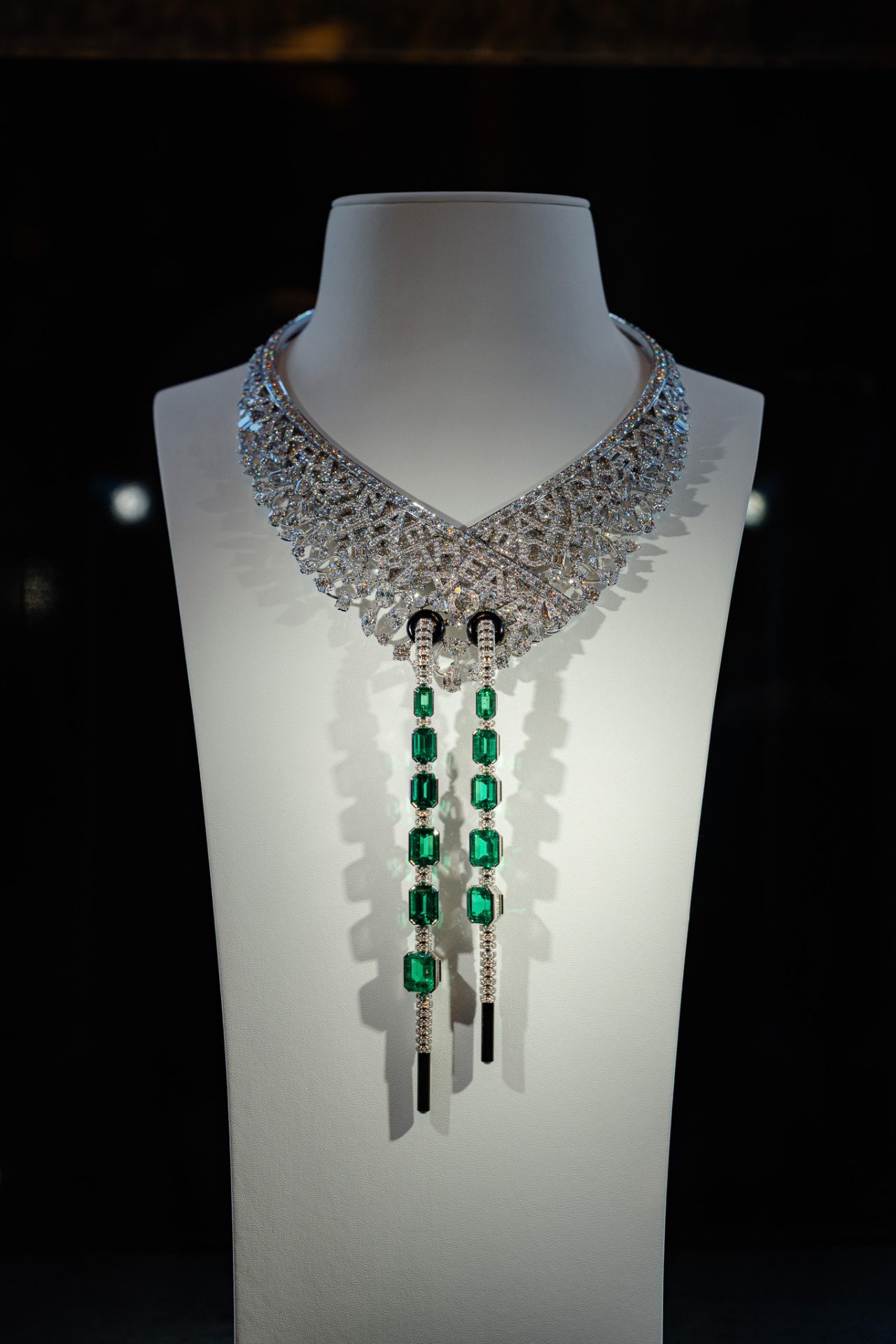 SWEATER PRESTIGE necklace