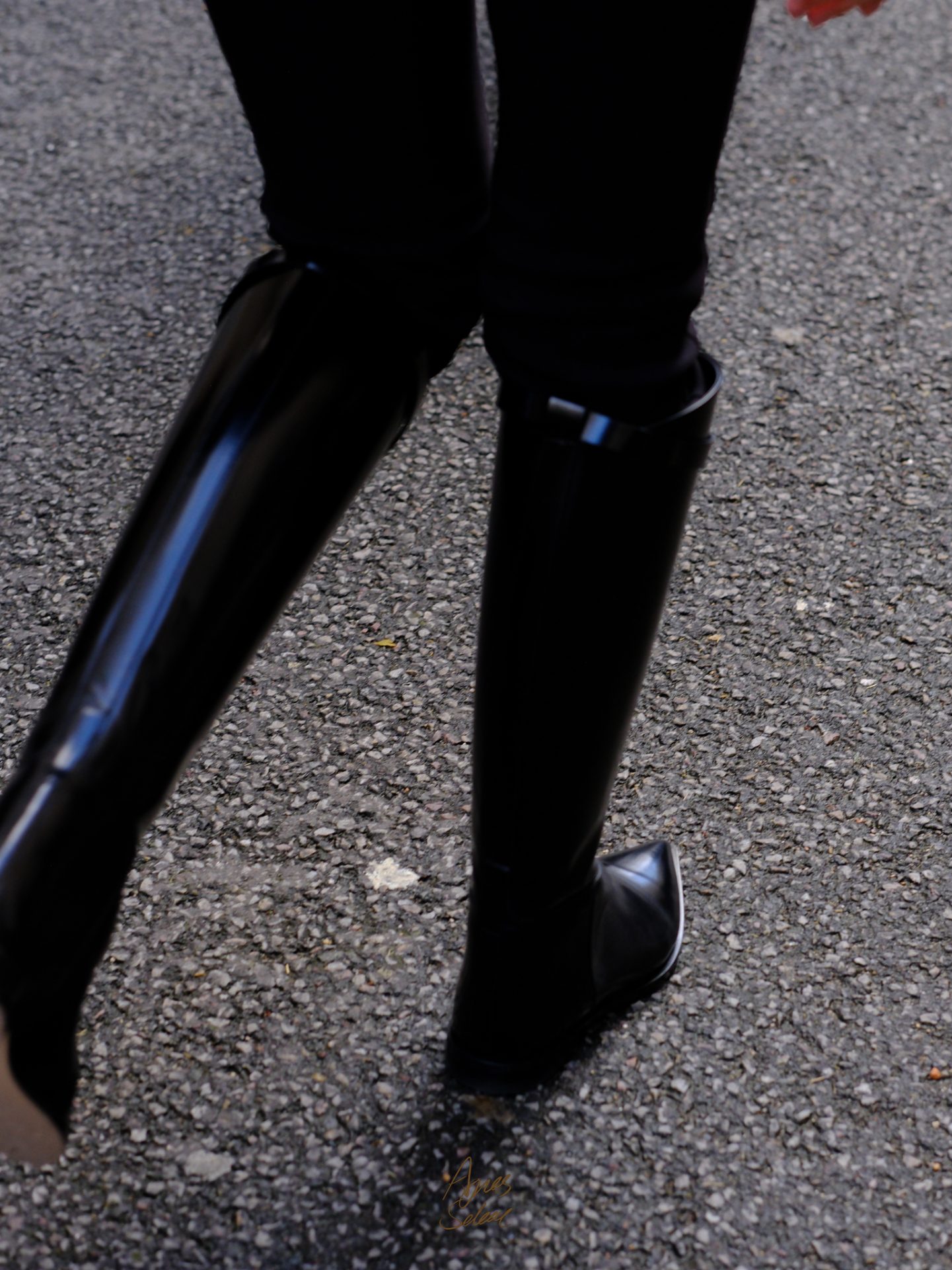 Black Theme Street Style 26ss