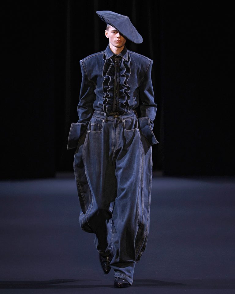 Juun. J 26AW